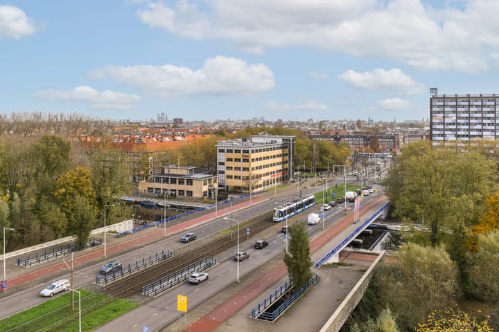 Photo 16 of Titus van Rijnstraat 164