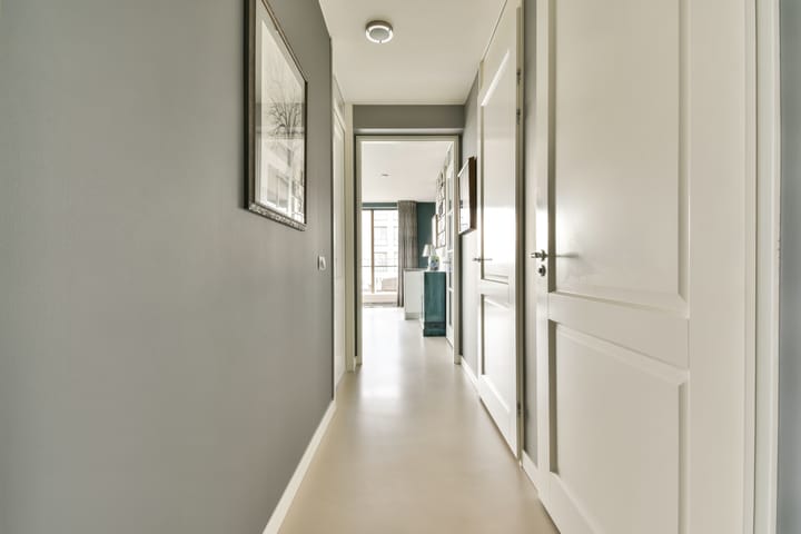 Photo 18 of Titus van Rijnstraat 164