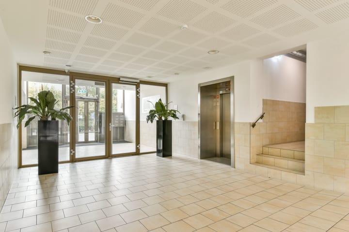 Photo 34 of Titus van Rijnstraat 164