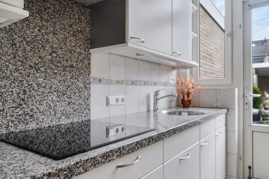 Foto 11 van Prins van Oranjestraat 27