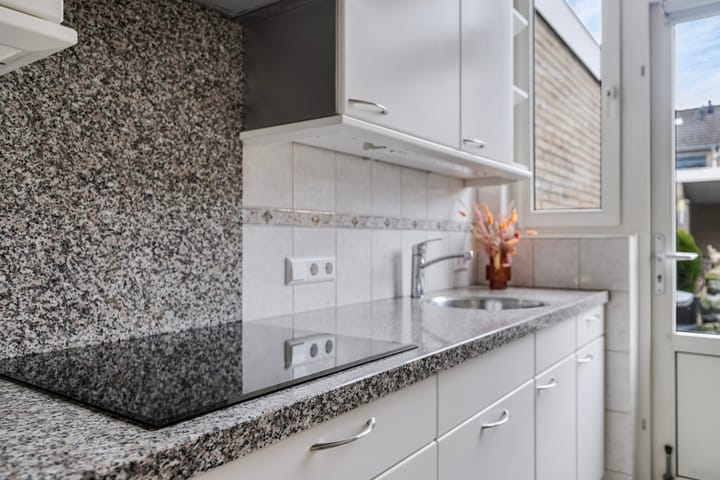 Foto 11 van Prins van Oranjestraat 27