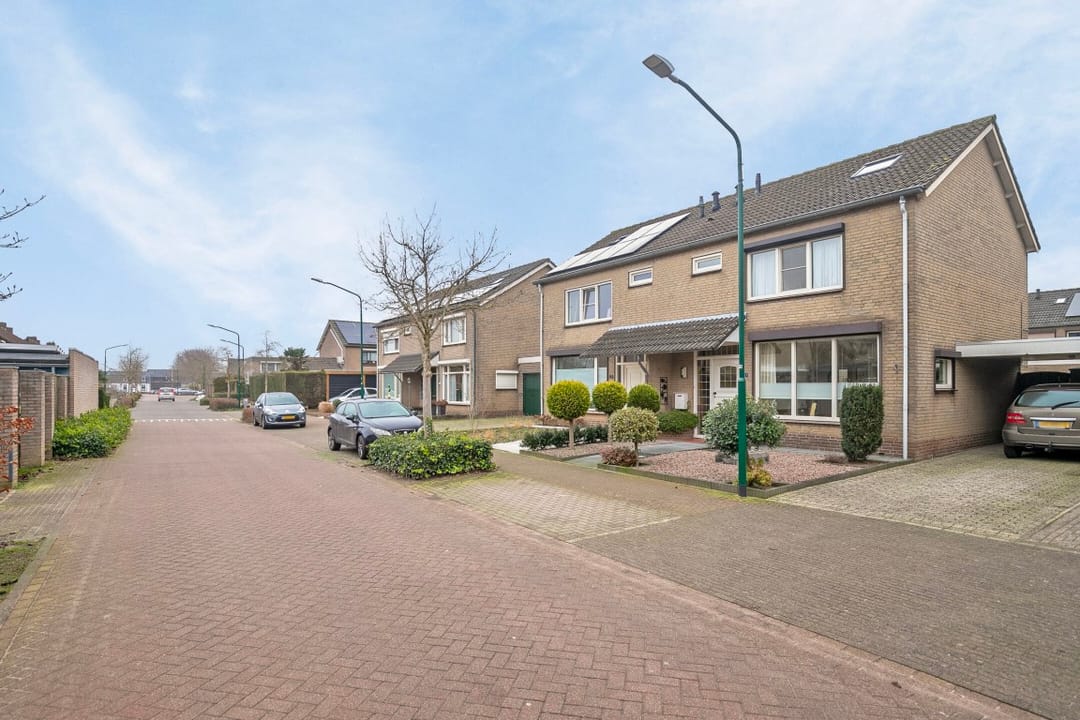 Foto 28 van Prins van Oranjestraat 27