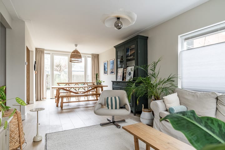 Foto 5 van van Wassenaarstraat 9