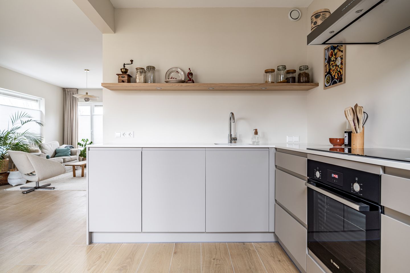 Foto 19 van van Wassenaarstraat 9