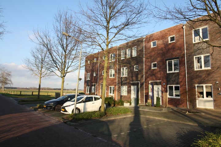 Bekijk foto van Prinsenweg 4 a