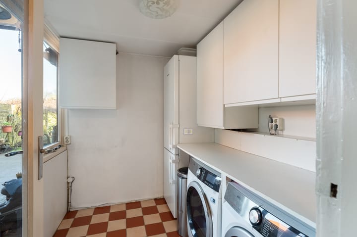 Foto 15 van Finsestraat 16