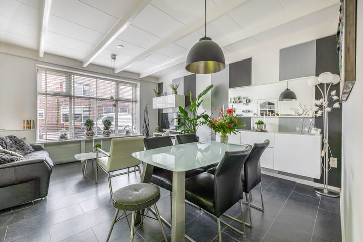 Foto 10 van Tuinstraat 6