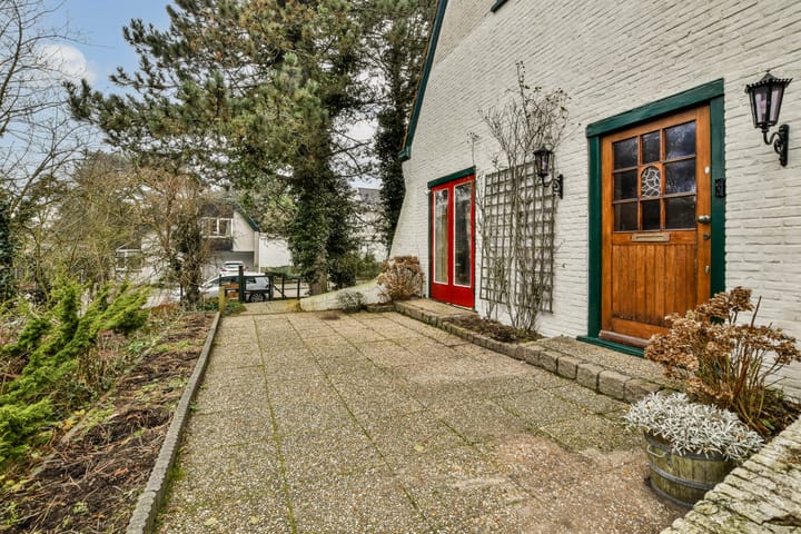 Foto 5 van Jhr. P.N. Quarles van Uffordlaan 1