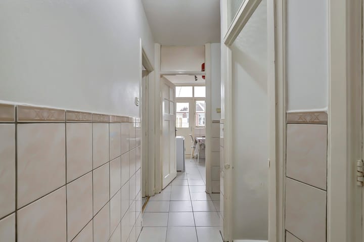 Foto 8 van Hoenderloostraat 32