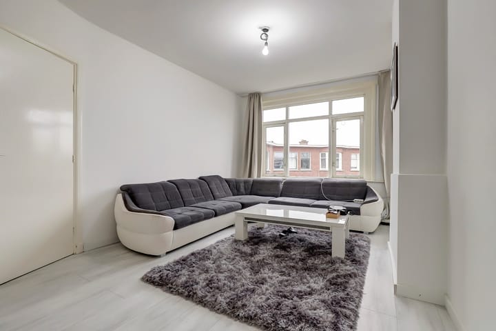 Foto 9 van Hoenderloostraat 32