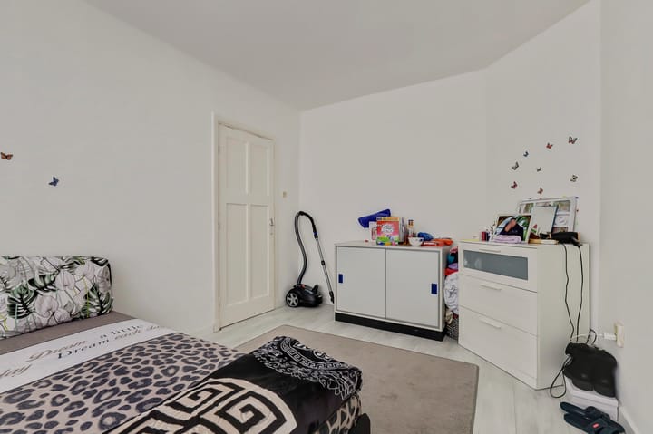 Foto 19 van Hoenderloostraat 32