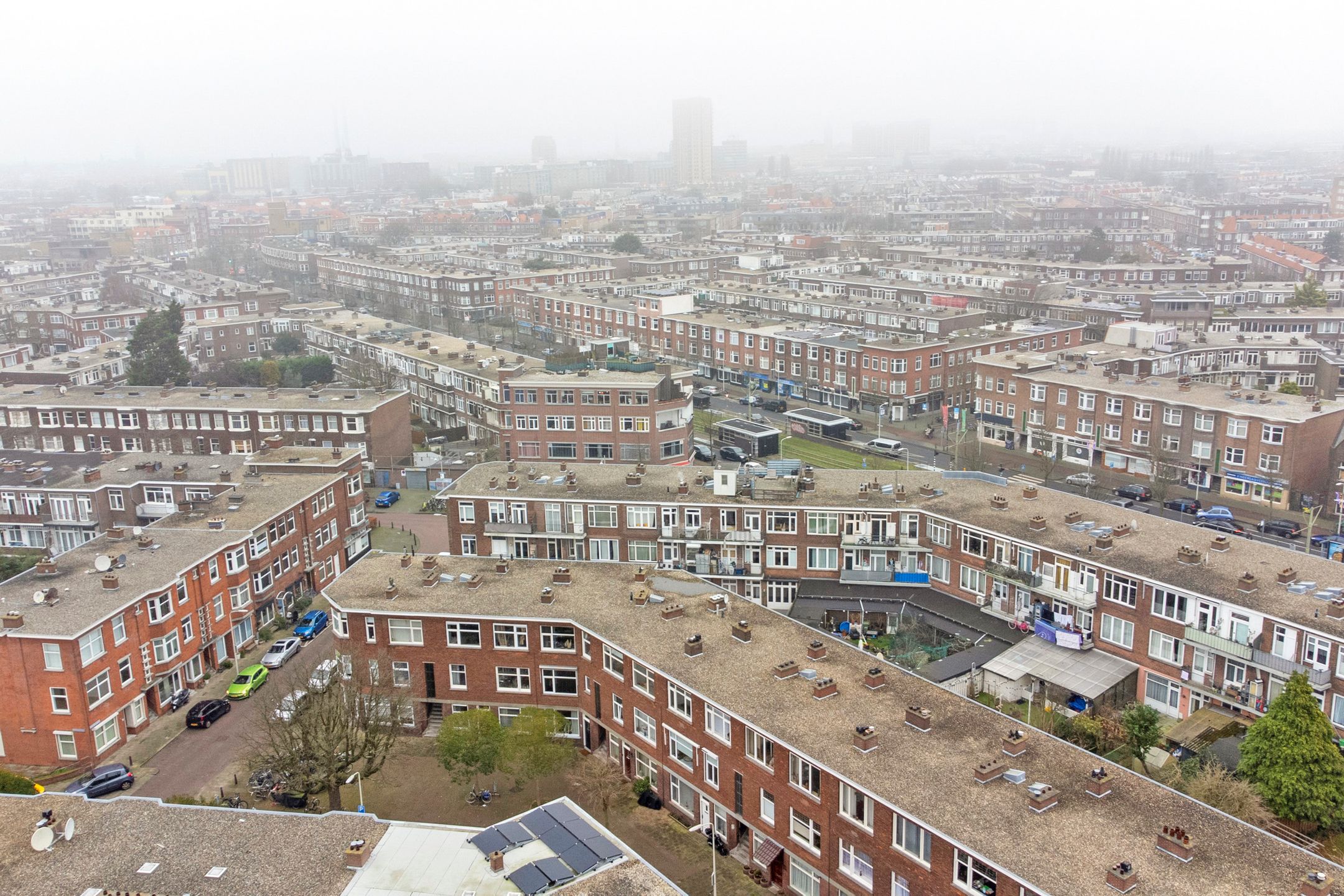 Foto 24 van Hoenderloostraat 32