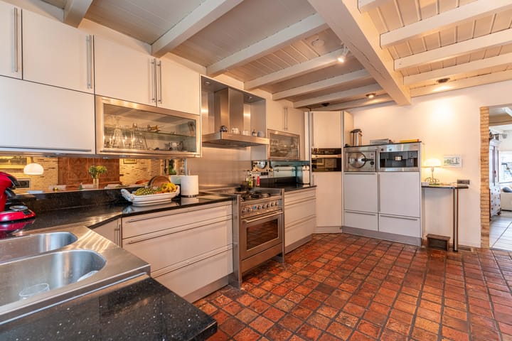 Photo 10 of Vliet Zuidzijde 22