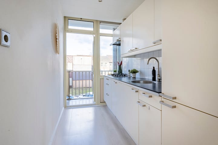 Foto 12 van Albert Verweylaan 3-I