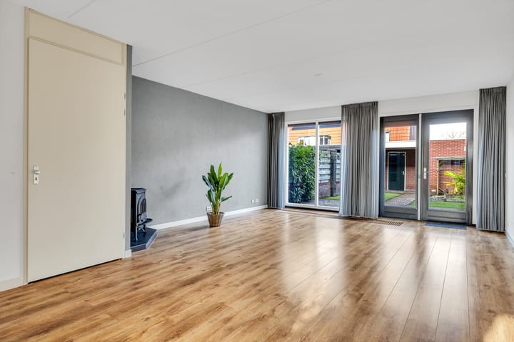 Foto 5 van Walstein 77