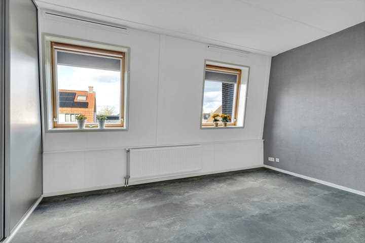 Foto 15 van Walstein 77