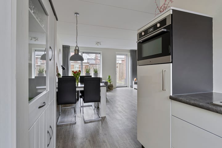 Foto 9 van Zengerij 9