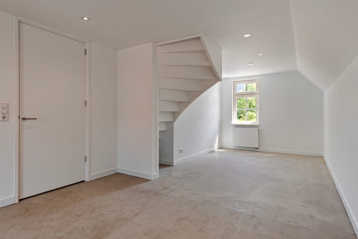 Foto 24 van Achterstraat 36