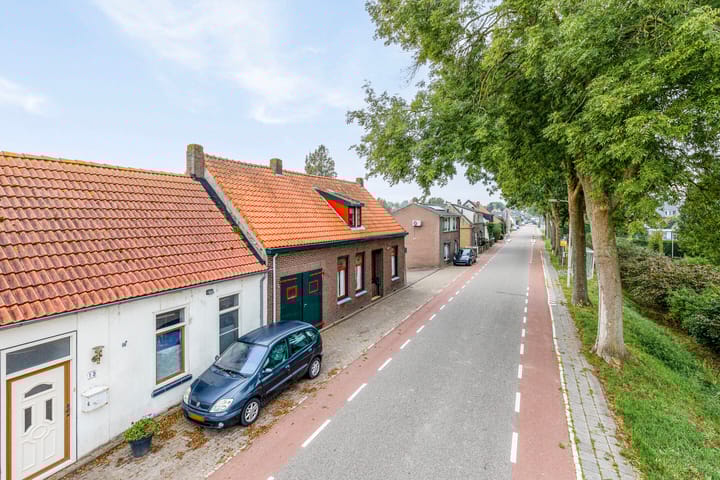 Photo 3 of Molendijk 15