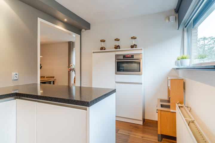 Foto 10 van Distelbergstraat 20