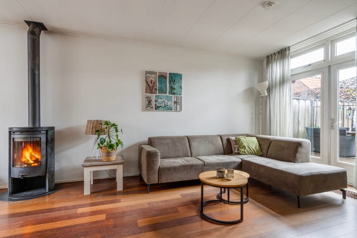 Foto 10 van Van Riebeekstraat 78