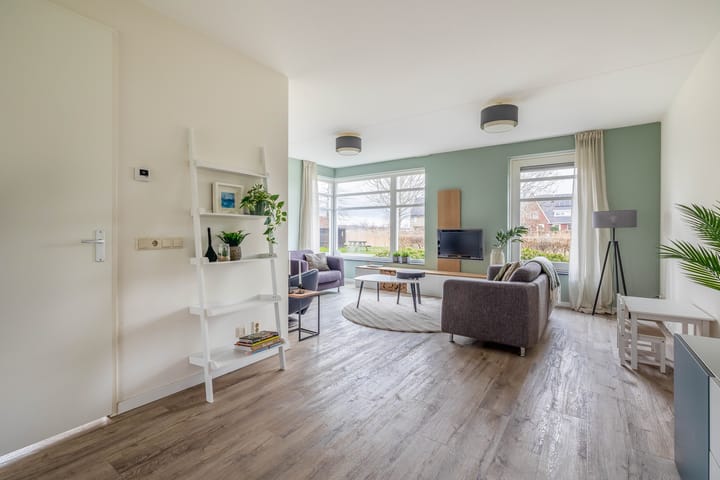 Foto 2 van Vederkruid 13