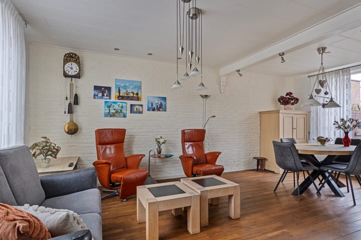 Foto 3 van Burg.Janssensstraat 2