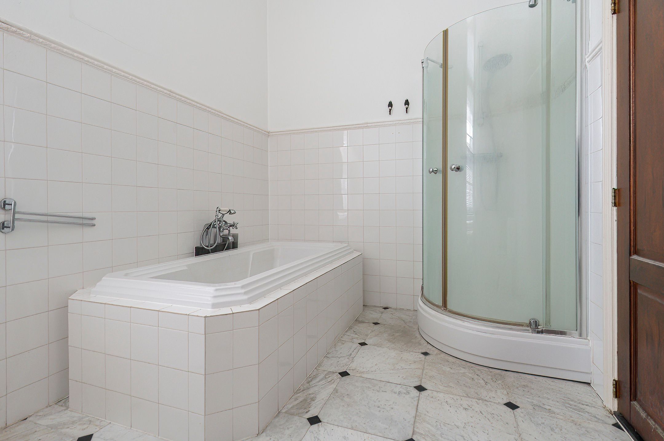 Photo 36 of Oeverstraat 21-B