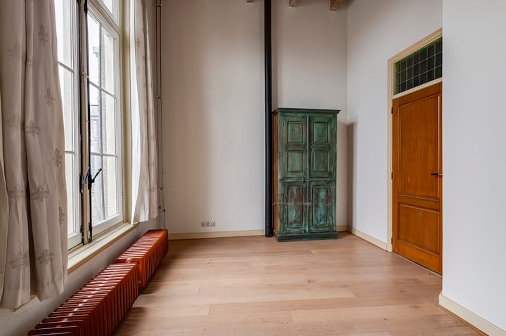 Foto 42 van Oeverstraat 21-B