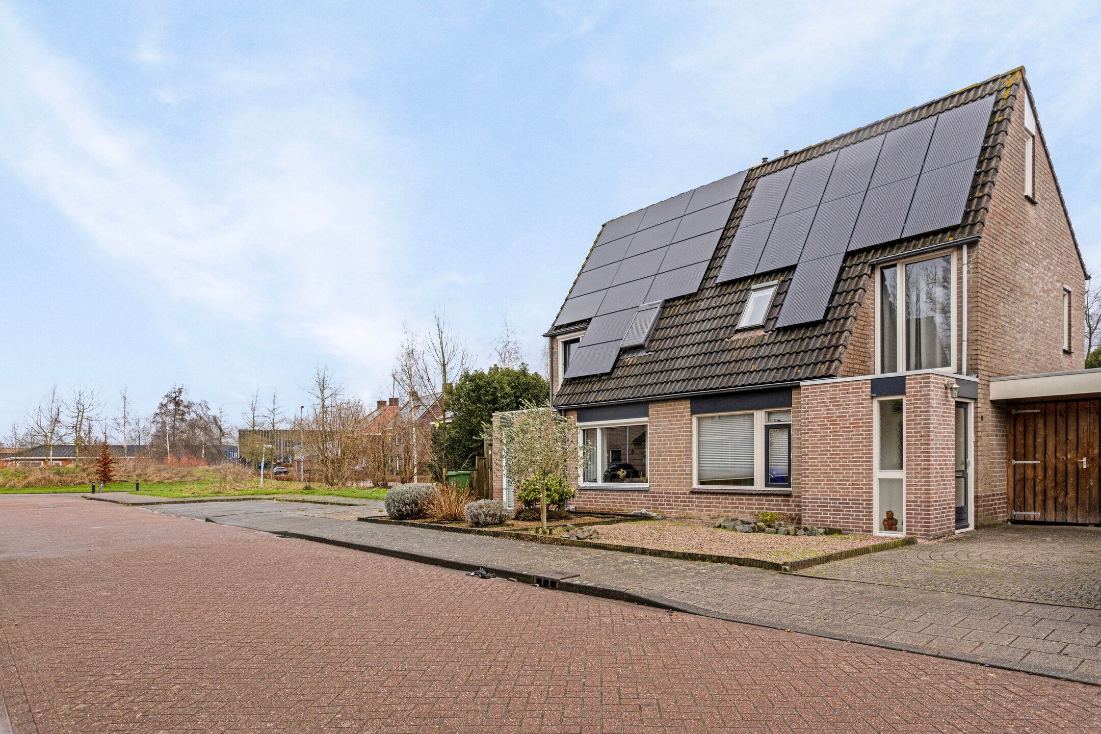 Foto 3 van Sabelmarter 10