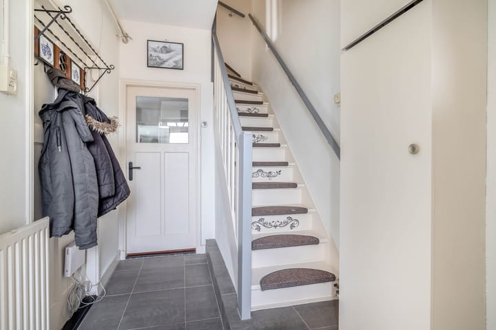 Foto 6 van Middenweg 17