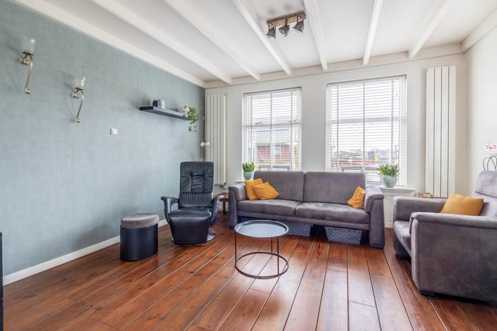 Foto 13 van Middenweg 17