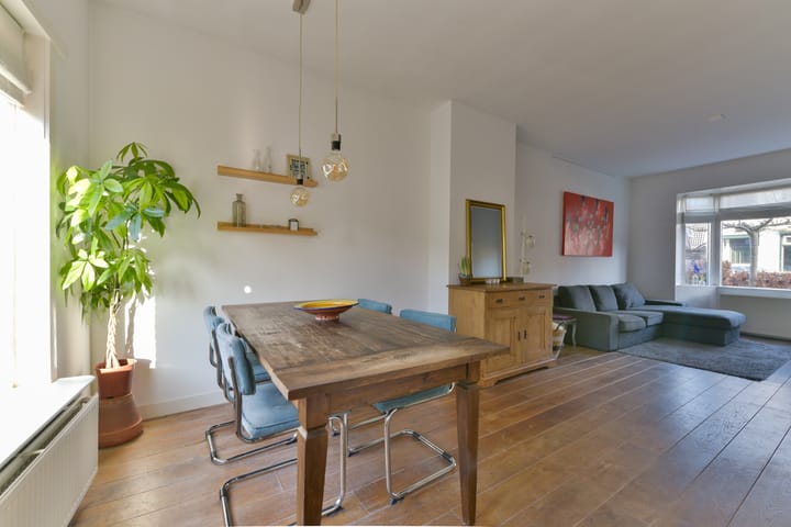 Foto 10 van Tulpstraat 13