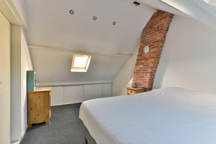 Foto 31 van Tulpstraat 13