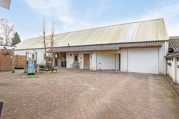 Foto 2 van Pastoor van der Kampstraat 33