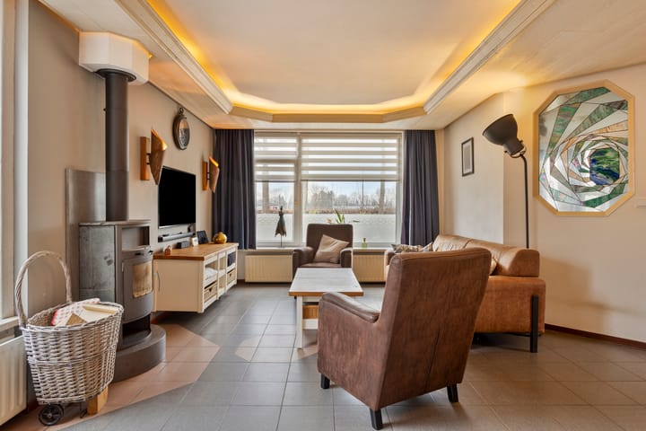 Foto 8 van Pastoor van der Kampstraat 33