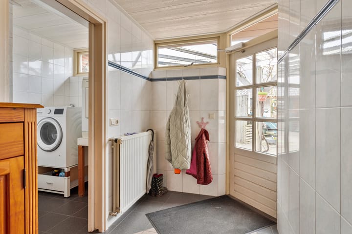 Foto 22 van Pastoor van der Kampstraat 33