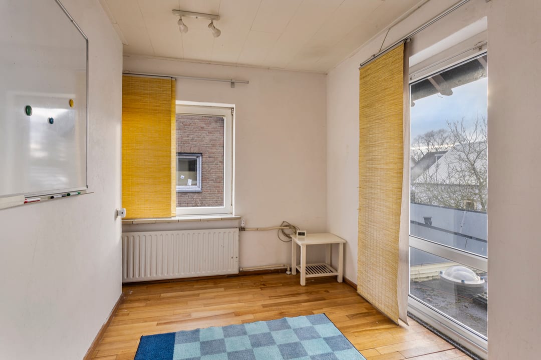 Foto 32 van Pastoor van der Kampstraat 33