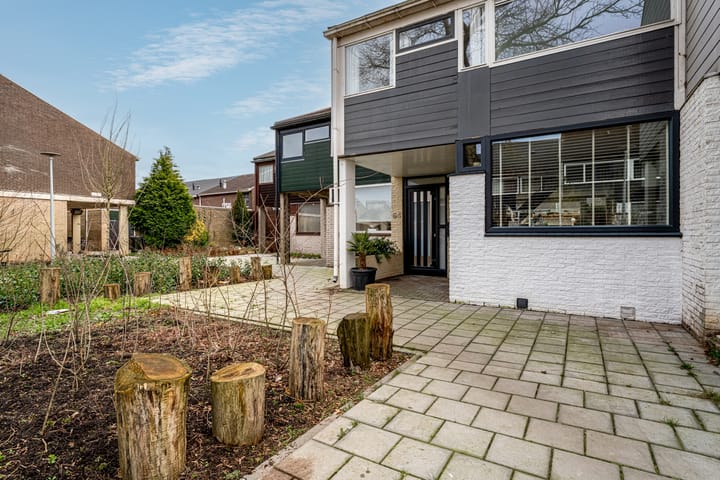 Foto 1 van Mosterdhof 64