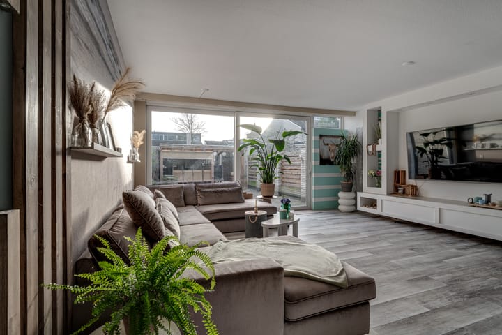 Foto 2 van Mosterdhof 64