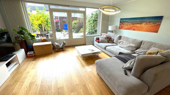 Photo 2 of Meerpaal 37