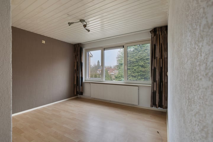 Foto 21 van Larikslaan 10