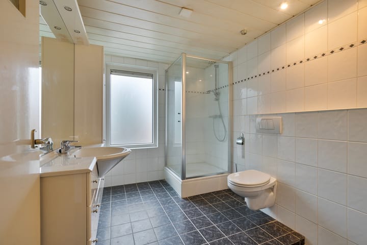 Foto 24 van Larikslaan 10