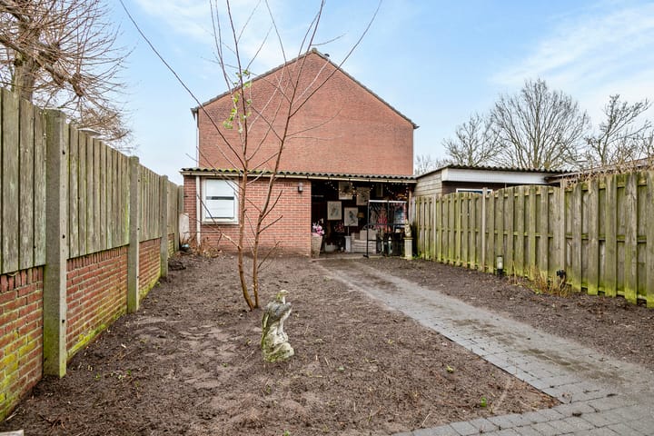 Foto 24 van Spreeuwendonk 74