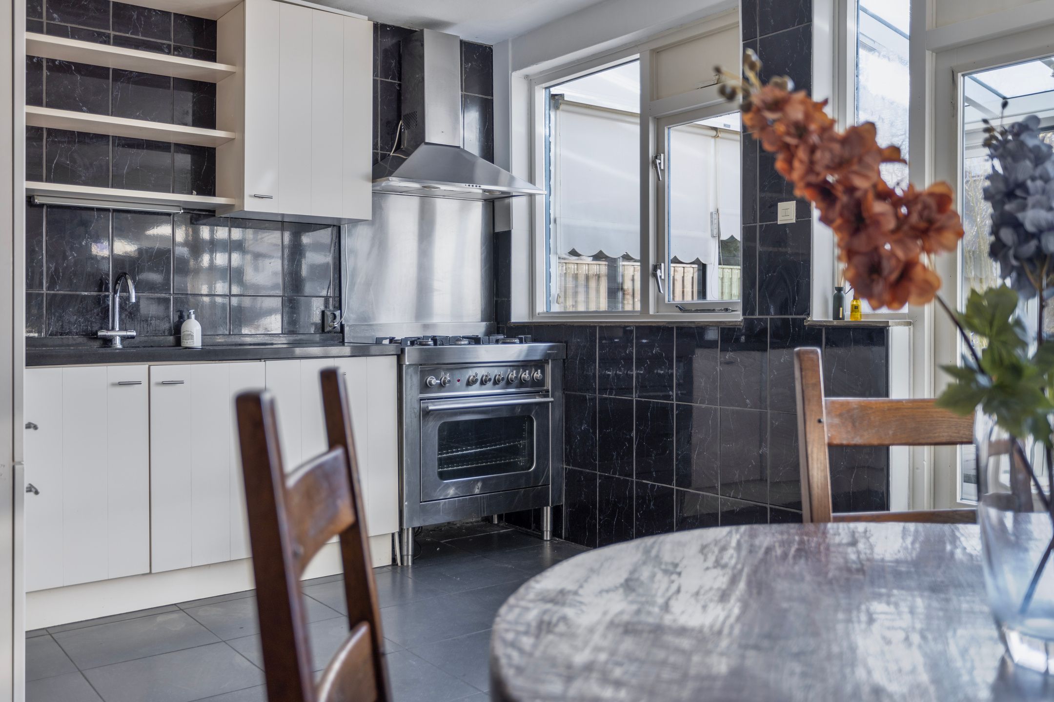 Foto 9 van De Gasperistraat 11