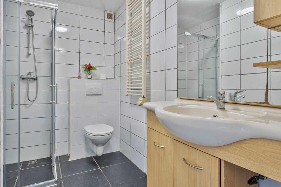 Foto 16 van De Gasperistraat 11