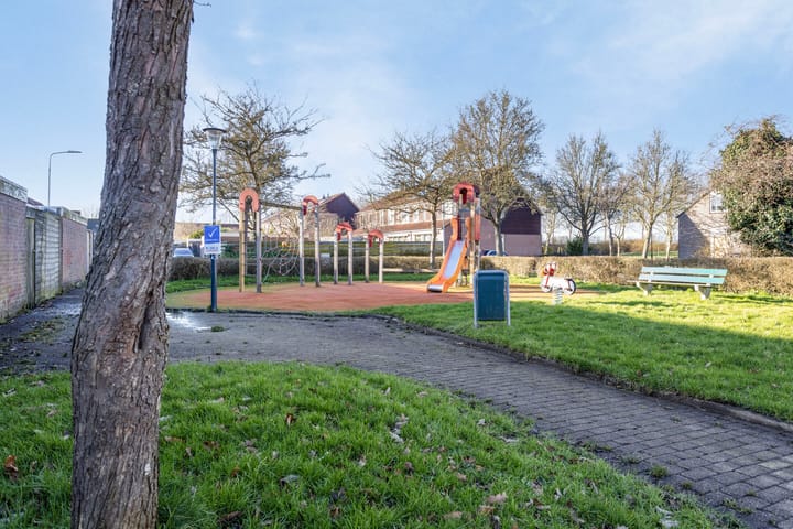 Foto 29 van De Gasperistraat 11