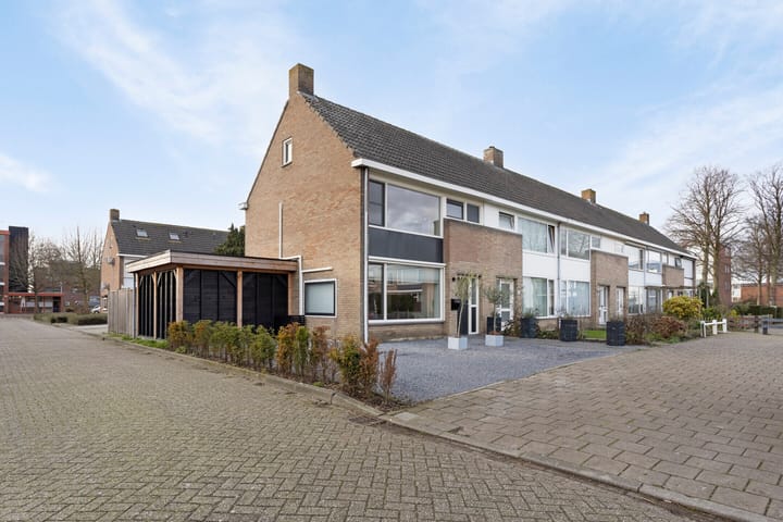 Foto 2 van de Genestetstraat 2