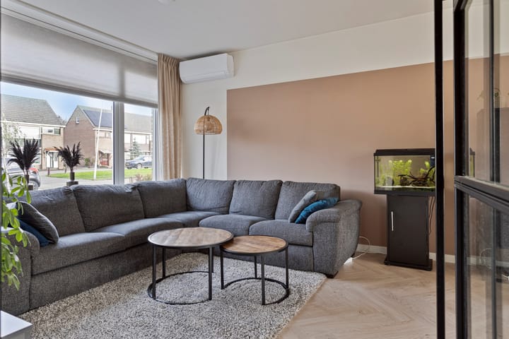 Foto 4 van de Genestetstraat 2