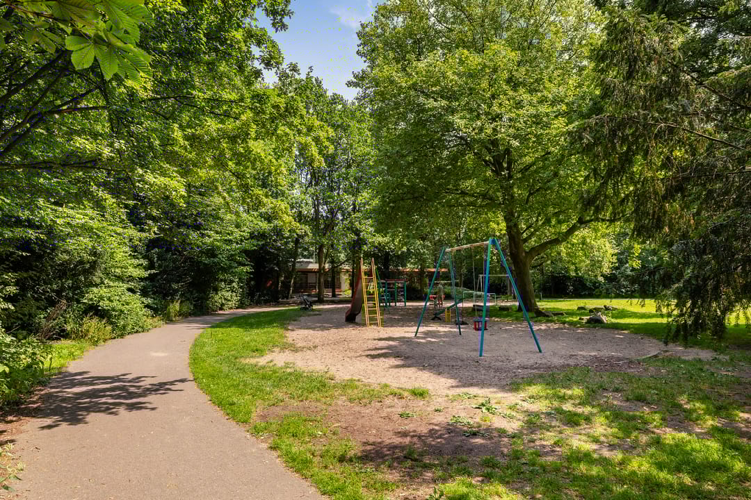 Foto 37 van Burgemeester Knappertlaan 177-A